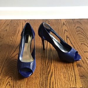 WHBM peep toe platform blue pumps